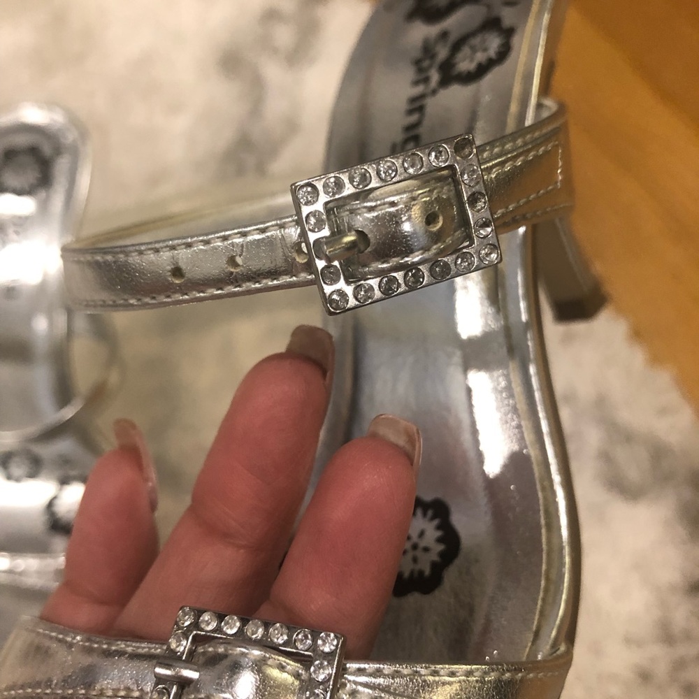 Spring Silver Sandals - Picture 4 of 6